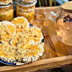 Cơm Cháy Chà Bông Mix Sốt Lava Vị Béo Mặn Ăn Siêu Ghiền 300gr