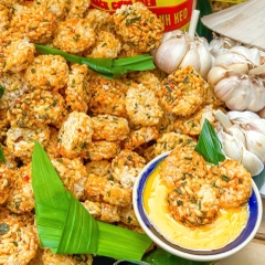 Snack Cơm Viên Lắc Mắm Hành Mắm Kẹo, Chuẩn Vị Giòn Tan Cực Cuốn 400gr