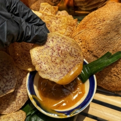 Khoai Môn Lát Sấy Trứng Muối, Giòn Tan, Béo Bùi, Đậm Đà Khó Cưỡng 200gr