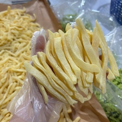 Mứt Dừa Sầu Riêng 500gr - Thơm Ngon Nứt Mũi, Béo Ngậy Vị Dừa, Đậm Đà Vị Sầu