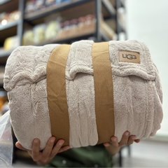 Chăn Lông Nhung UGG Màu Be Xám (233 x 248 cm) Mỹ