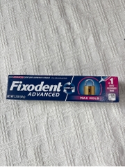 Keo dán hàm cho răng giả Fixodent  68g Mỹ