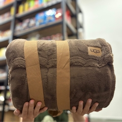 Chăn Lông Nhung UGG Màu Nâu (233 x 248 cm) Mỹ