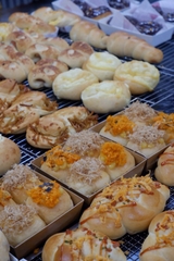 Bơ mềm sốt ruốc