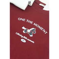 Áo thun QB nữ in chữ One The Moment hình ngựa nhỏ form suông phong cách trẻ trung tối giản dễ thương 6B
