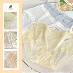 Quần lót nữ QB trơn viền lượn sóng phối chữ “ORDINARY DAY” 16E