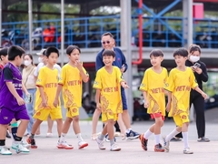 Kinh nghiệm làm huấn luyện viên bóng đá của tiên cá Tiun