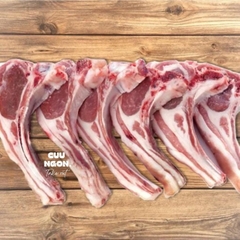 Sườn cừu thảo mộc ướp sẵn