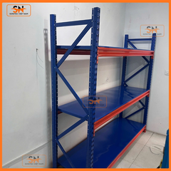 Kệ trung tải 3 tầng – tải trọng 200kg/tầng mâm