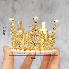 Trang trí vương miện vàng viền ngọc trai (nhỏ)