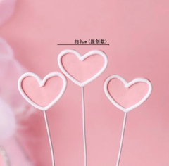 Set trang trí gốm mềm 3 trái tim hồng viền trắng