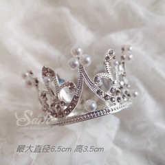 Trang trí vương miện nhỏ bạc