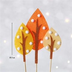 Set 3 cây xốp lá vàng chấm trắng