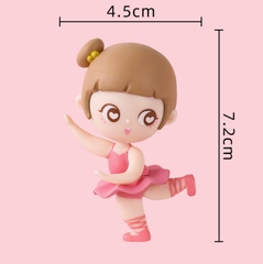 Trang trí bé gái váy hồng múa bale cute (nhựa đặc)
