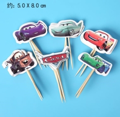 Set que cắm 24 que vương quốc xe hơi