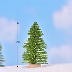 Trang trí GS cây thông xanh lá 6cm