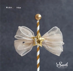 Que cắm nơ ren + sao vàng