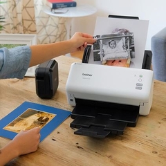 Máy quét Brother ADS-3100 (Scan 2 mặt | ADF 60 tờ | 40ppm/80ipm | A4 |USB)