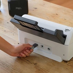Máy quét Brother ADS-3100 (Scan 2 mặt | ADF 60 tờ | 40ppm/80ipm | A4 |USB)