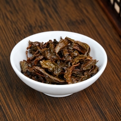 Trà Oolong Hồng Mật