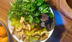 Set nem chạo chân giò