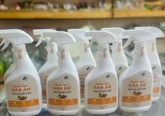 Nước lau bàn hữu cơ