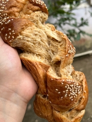 Bánh Mì Hoa Cúc Capuchino