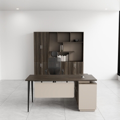 Bàn Giám Đốc BGDSM046
