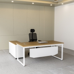 Bàn giám đốc BGDSM048