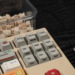 [In Stock] Keycap Cherry C64 xám PBT dyesub