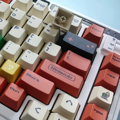 [In-stock] Keycap Cherry Mario PBT Dyesub-Red