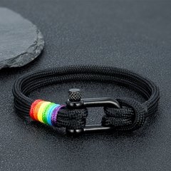Vòng tay LGBT đan khóa móng ngựa