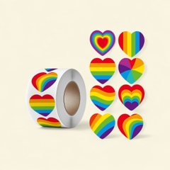 Cuộn 500 Sticker Trái Tim Cầu Vồng LGBT Lục Sắc (2.5cm/1 inch) - Tem Dán Niêm Phong Mix 8 Họa Tiết Trang Trí Pride - Chuẩn Pro9x