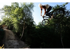 Canon EOS R5 + RF 24-70mm f/2.8L (Chính Hãng)