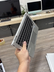 HP Elitebook 1030 G3 X360 i5 8250u / 8GB / 256GB / 13.3″ FHD Touch
