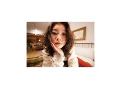 Sony ZV-E10 + E 35mm f/1.8 (Chính hãng) (Thẻ Nhớ 64GB + Túi Máy Ảnh + Bộ Vệ Sinh)