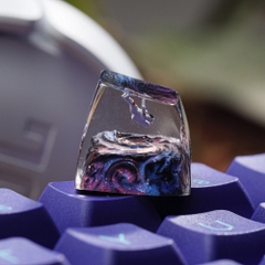 Astronaut Artisan Keycap Breakwooden