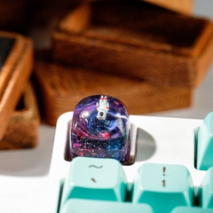 Astronaut Artisan Keycap Breakwooden 2