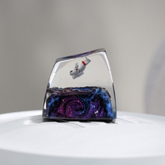 Astronaut Artisan Keycap Breakwooden 3