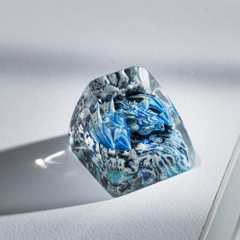 Blue Dragon Artisan Keycap Breakwooden 3