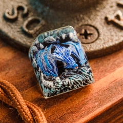 Blue Dragon Artisan Keycap Breakwooden 5