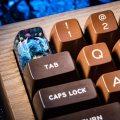 Blue Dragon Artisan Keycap Breakwooden 7