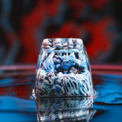 Blue Dragon Artisan Keycap Breakwooden 9