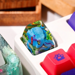 Blue Octopus Artisan Keycap Breakwooden 2