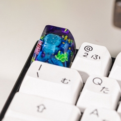 Blue Octopus Artisan Keycap Breakwooden 4