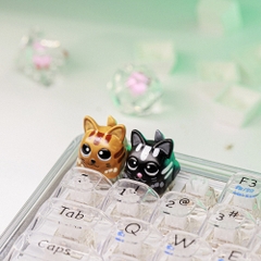 Brown and Black Cat Artisan Keycap Breakwooden