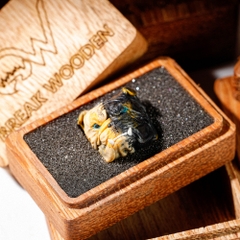 Bull Dog Artisan Keycap Breakwooden