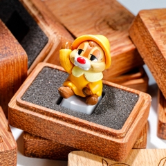 Chip 'N Dale Artisan Keycap Breakwooden