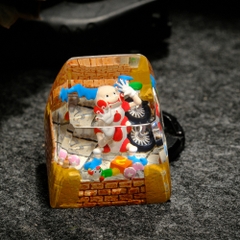 Clown Artisan Keycap Breakwooden