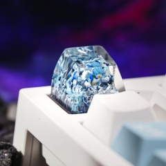 Dragonball - Vegeta Artisan Keycap Breakwooden 8